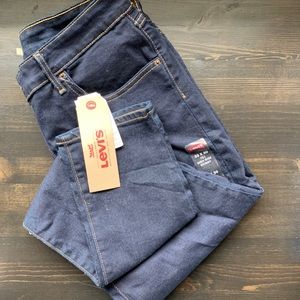 NWT Levi's 721 High Rise Skinny Jeans SZ 33